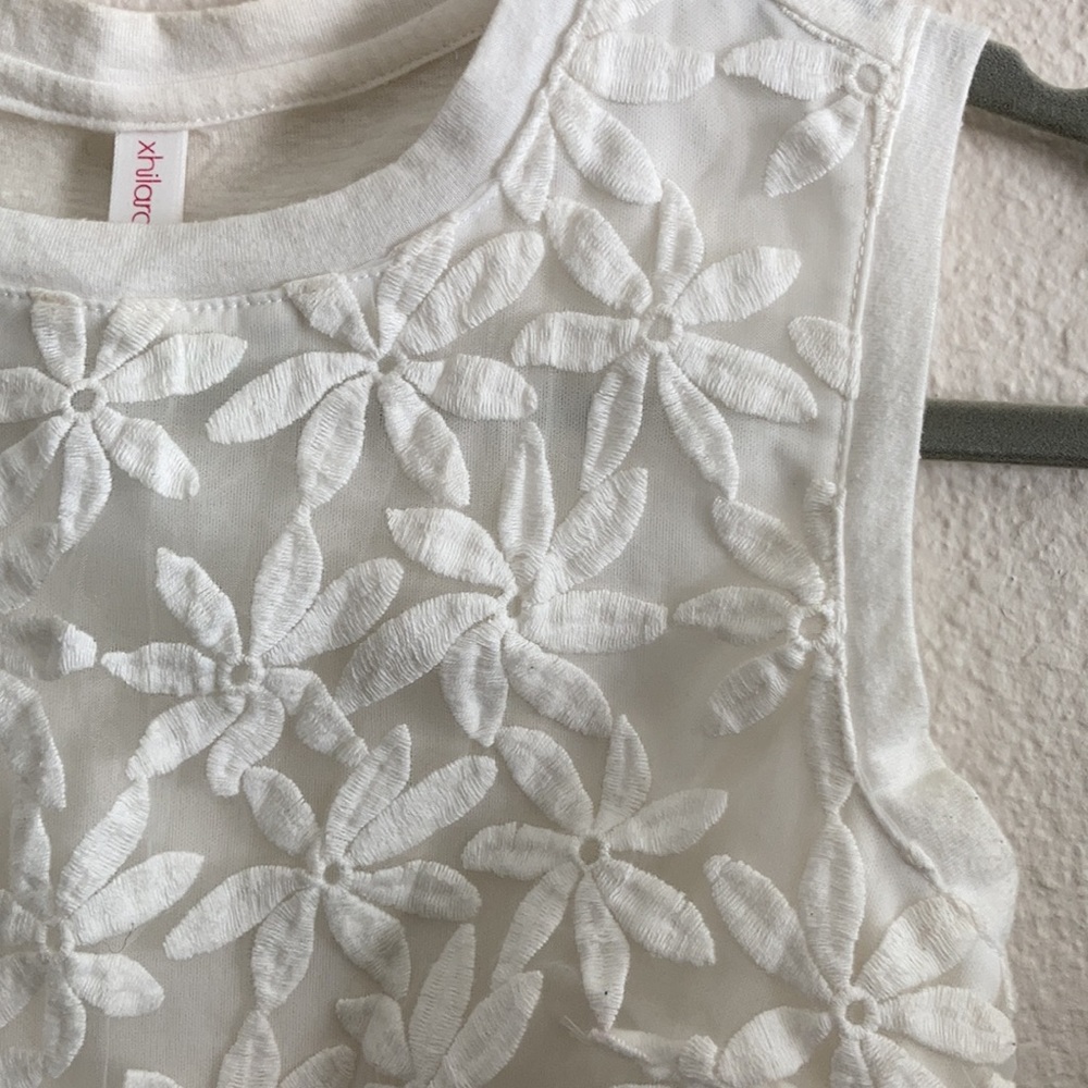 Embroidered Crop Tank - Picture 3 of 3